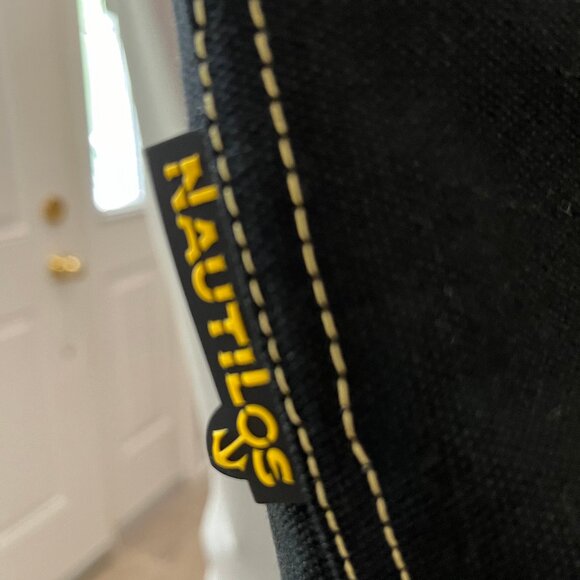 Black/Yellow Daisy Large Tote by Nautilos - Authentic - Picture 11 of 16